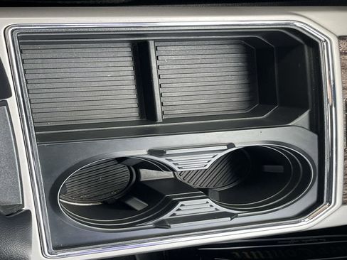 Used 2019 Ford F250 Lariat w/ Lariat Ultimate Package image 20