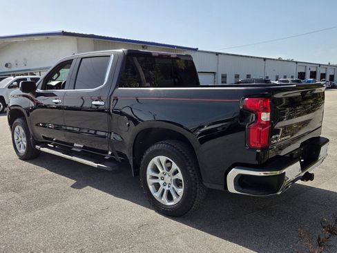 Certified 2023 Chevrolet Silverado 1500 LTZ w/ Technology Package AWD/4WD image 3