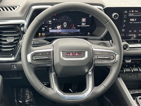 New 2026 GMC Canyon Elevation w/ LPO, Black Badging Package RWD image 12