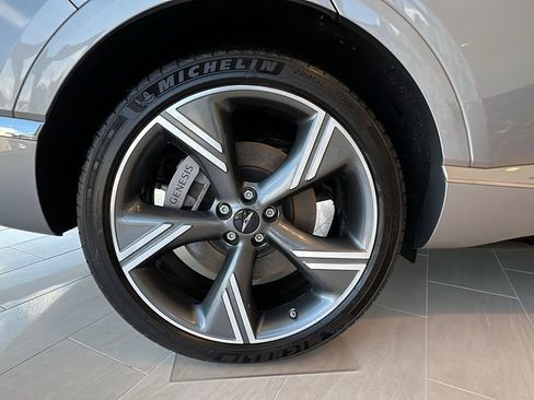 New 2025 Genesis GV80 3.5T Prestige image 11