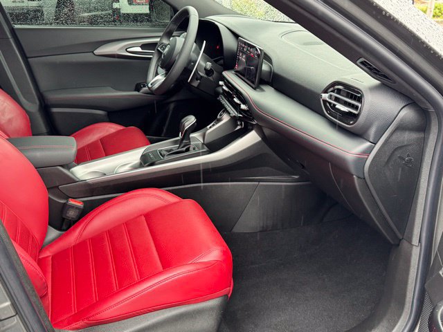 Used 2024 Dodge Hornet R/T Plus w/ R/T Blacktop Package AWD/4WD image 16
