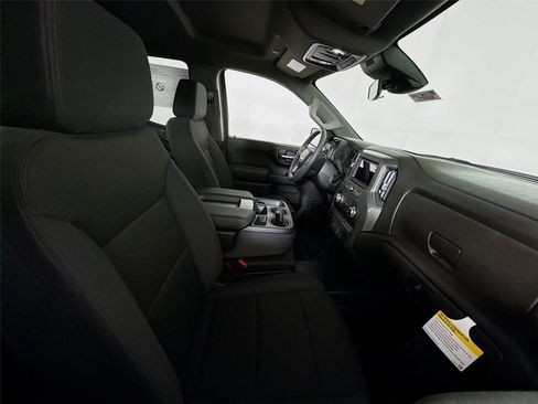 New 2026 GMC Sierra 1500 Pro w/ Pro Value Package image 18