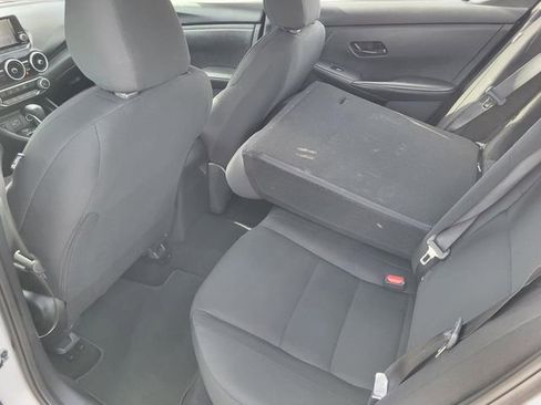 Used 2025 Nissan Sentra S image 16