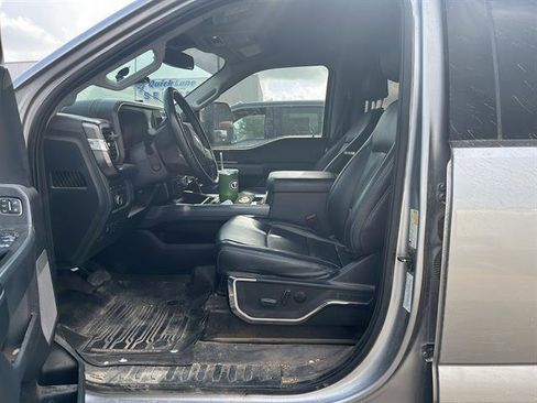 Used 2024 Ford F350 Lariat image 6