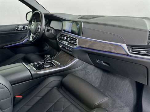 Certified 2023 BMW X5 xDrive40i w/ Premium Package image 30