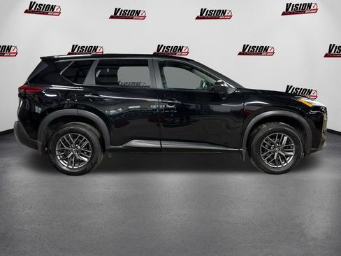 Used 2023 Nissan Rogue S AWD/4WD image 4