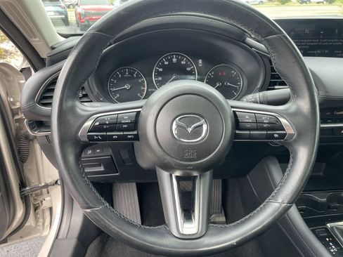 Used 2024 MAZDA MAZDA3 s FWD image 16