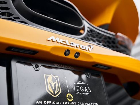 Used 2024 McLaren 750S image 15