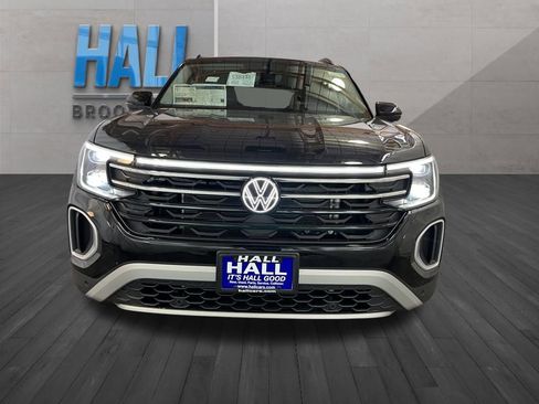 New 2026 Volkswagen Atlas Peak Edition AWD/4WD image 8