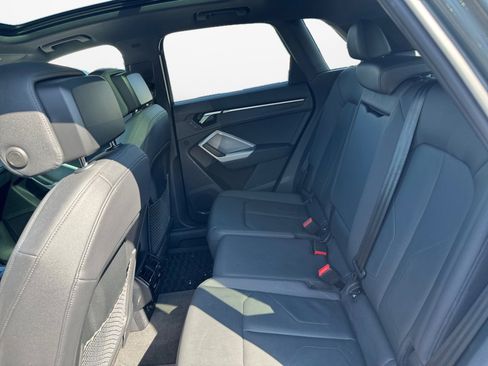 Used 2022 Audi Q3 2.0T Premium image 13
