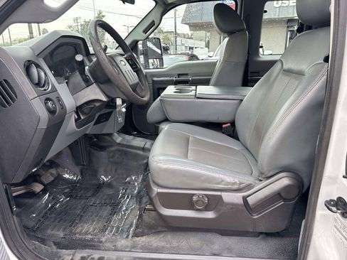 Used 2016 Ford F450 XL w/ Power Equipment Group image 14