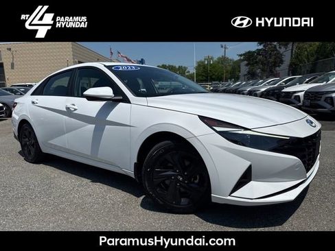Used 2023 Hyundai Elantra Blue FWD image 1