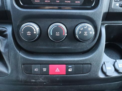 Used 2021 RAM ProMaster 2500 image 12