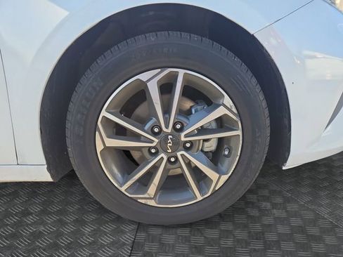 Used 2023 Kia Forte LXS image 35