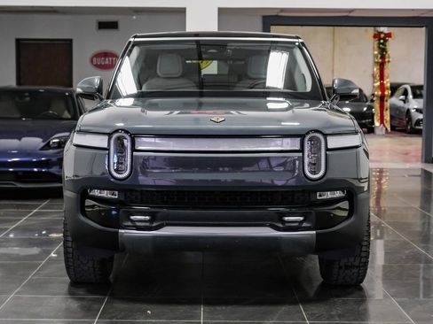 Used 2023 Rivian R1S Adventure image 7