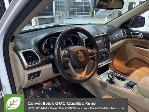 Used 2014 Jeep Grand Cherokee Limited w/ Luxury Group II image 11