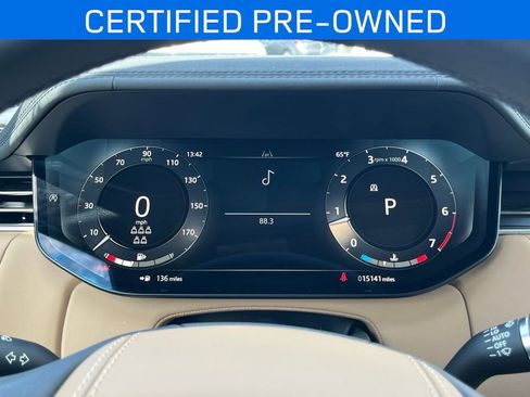 Certified 2025 Land Rover Range Rover Long Wheelbase SE AWD/4WD image 19
