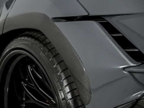 Used 2023 Lamborghini Urus Performante image 13