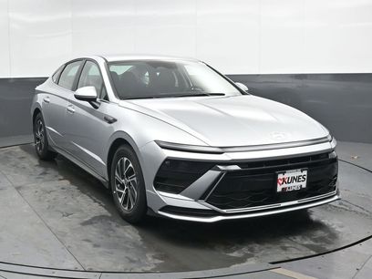 New 2026 Hyundai Sonata Blue