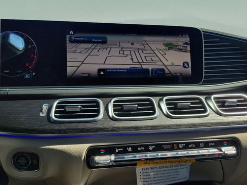 New 2026 Mercedes-Benz GLS 450 4MATIC image 22