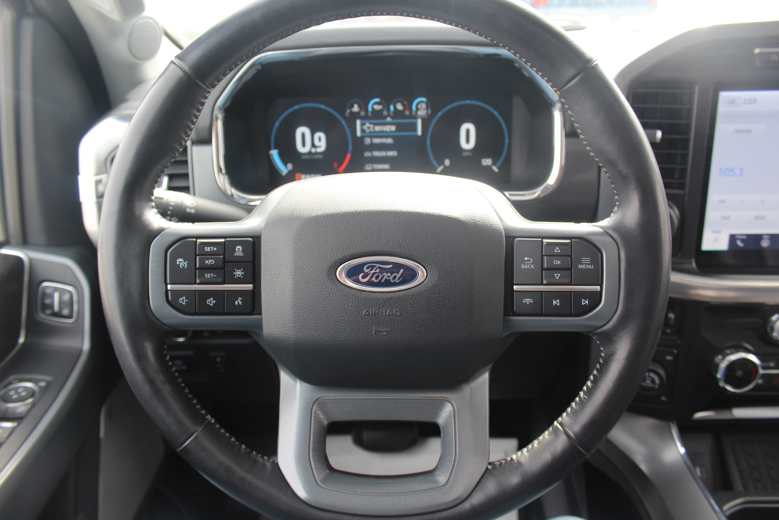 Used 2023 Ford F150 Lariat w/ Equipment Group 502A High AWD/4WD image 11