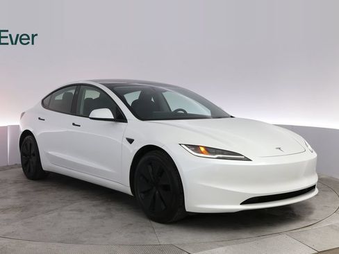 Used 2025 Tesla Model 3 Long Range AWD/4WD image 13