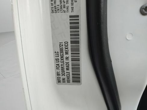 Certified 2022 RAM 1500 Classic SLT w/ Electronics Group image 30