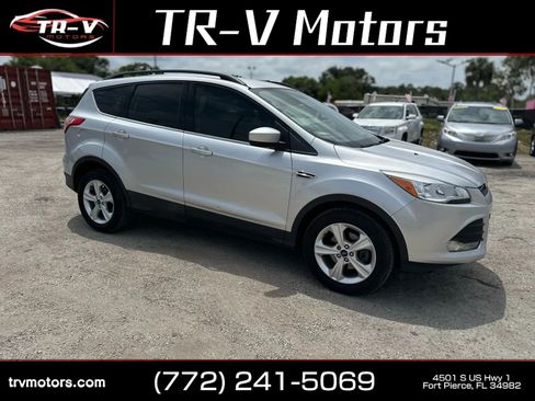 Used 2014 Ford Escape SE w/ Equipment Group 201A FWD image 4