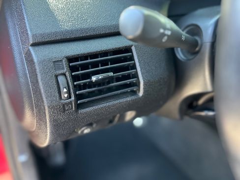 Used 2008 Saturn Sky Red Line image 24