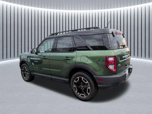 Used 2024 Ford Bronco Sport Outer Banks w/ Tech Package image 9