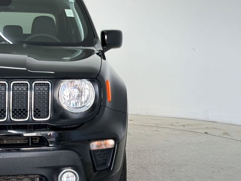 Used 2021 Jeep Renegade Latitude AWD/4WD image 11