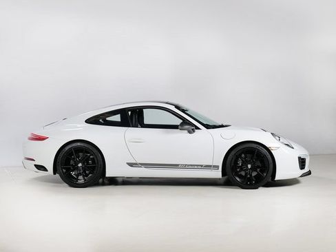 Certified 2019 Porsche 911 Carrera T w/ Carrera T Interior Package RWD image 8