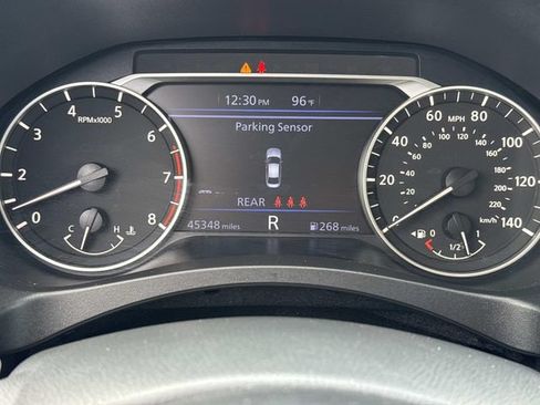Used 2025 Nissan Altima 2.5 SV FWD image 32
