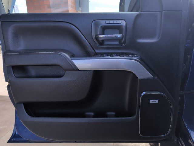 Used 2017 Chevrolet Silverado 1500 LTZ Z71 w/ LTZ Plus Package AWD/4WD image 13