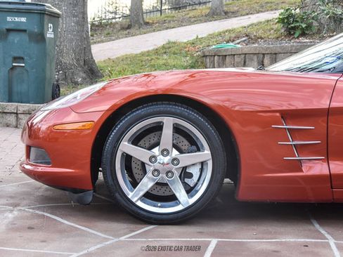 Used 2006 Chevrolet Corvette Convertible w/ Preferred Equipment Group RWD image 4