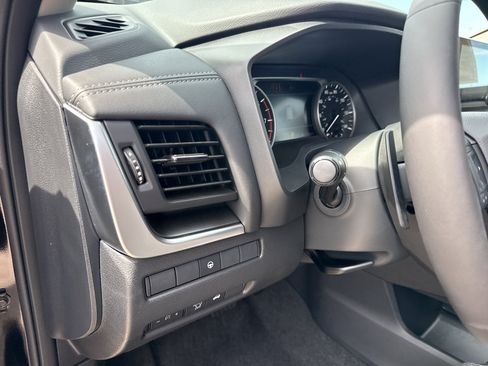 New 2026 Nissan Rogue SV AWD/4WD image 14