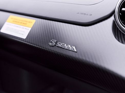Used 2019 McLaren Senna RWD image 67