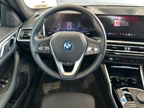 Used 2024 BMW i4 eDrive40 w/ Premium Package RWD image 18
