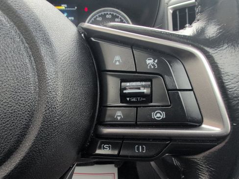 Used 2023 Subaru Forester Premium image 17