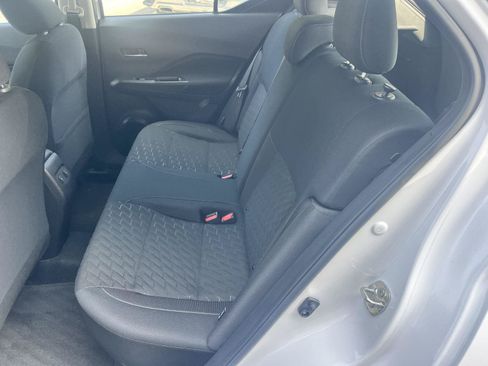 Used 2024 Nissan Kicks SV FWD image 12