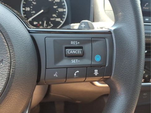 Certified 2023 Nissan Rogue SV AWD/4WD image 18