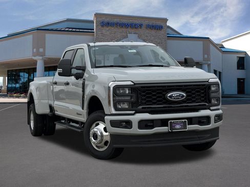 New 2026 Ford F350 XL w/ STX Appearance Package AWD/4WD image 1