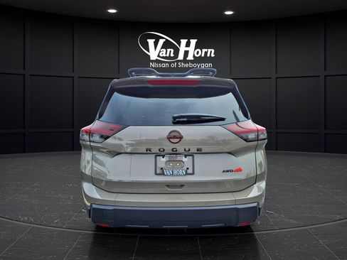 New 2026 Nissan Rogue SV AWD/4WD image 4