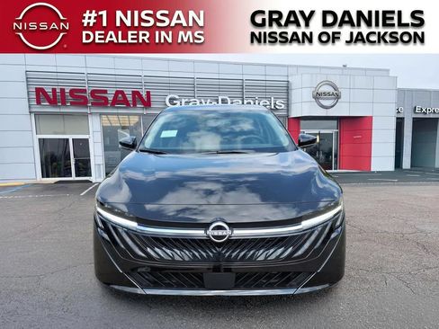 New 2026 Nissan Sentra SV w/ SV Convenience Package FWD image 2