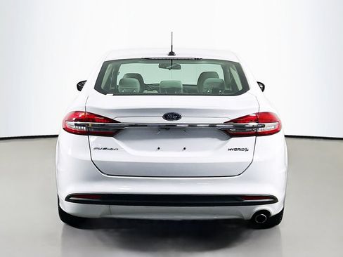 Used 2018 Ford Fusion S FWD image 6