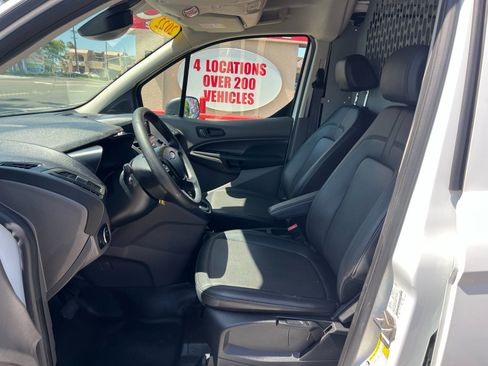 Used 2022 Ford Transit Connect XL FWD image 12