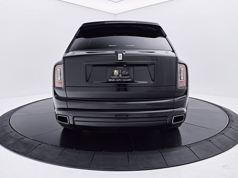 Used 2020 Rolls-Royce Cullinan AWD/4WD image 17