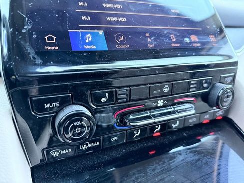 Used 2022 Jeep Grand Cherokee Limited image 22