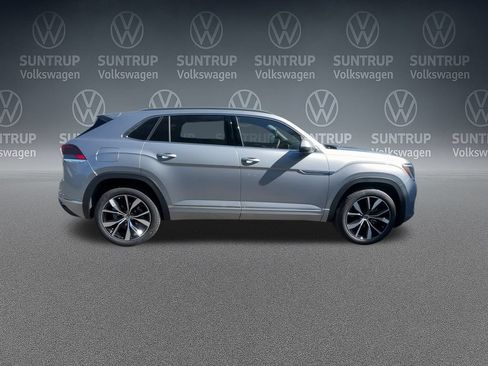 Used 2026 Volkswagen Atlas Cross Sport SEL Premium R-Line AWD/4WD image 24