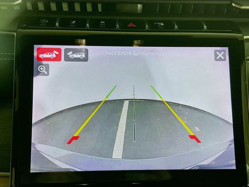 Used 2023 Jeep Grand Cherokee L Limited w/ Luxury Tech Group II image 23